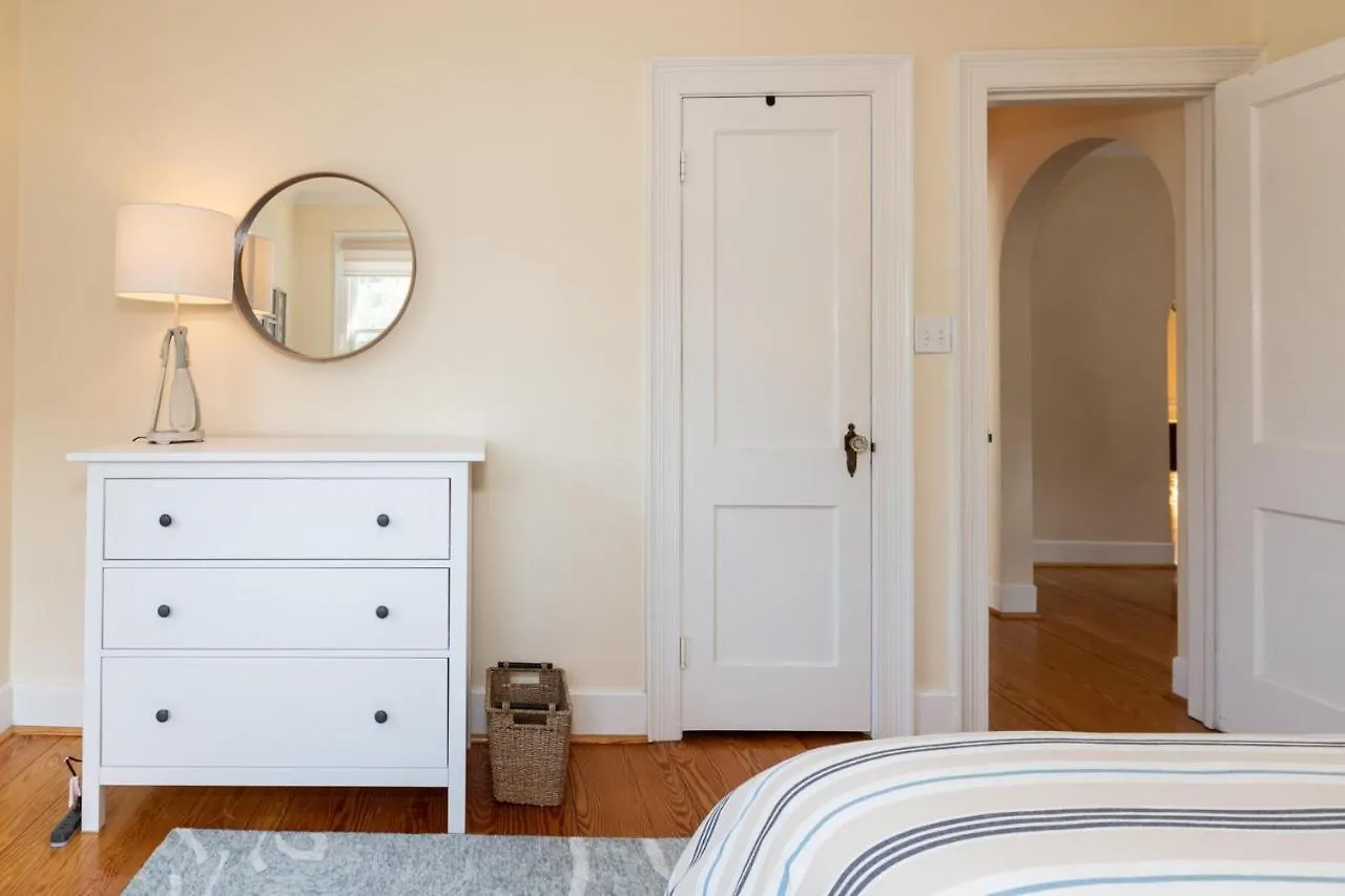 The North End Bungalow Virginia Beach Holiday home
